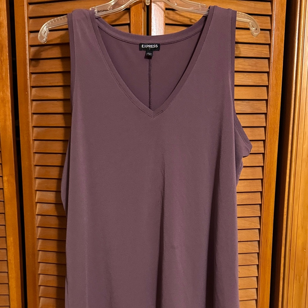 Express Women's Plum Sleeveless Top